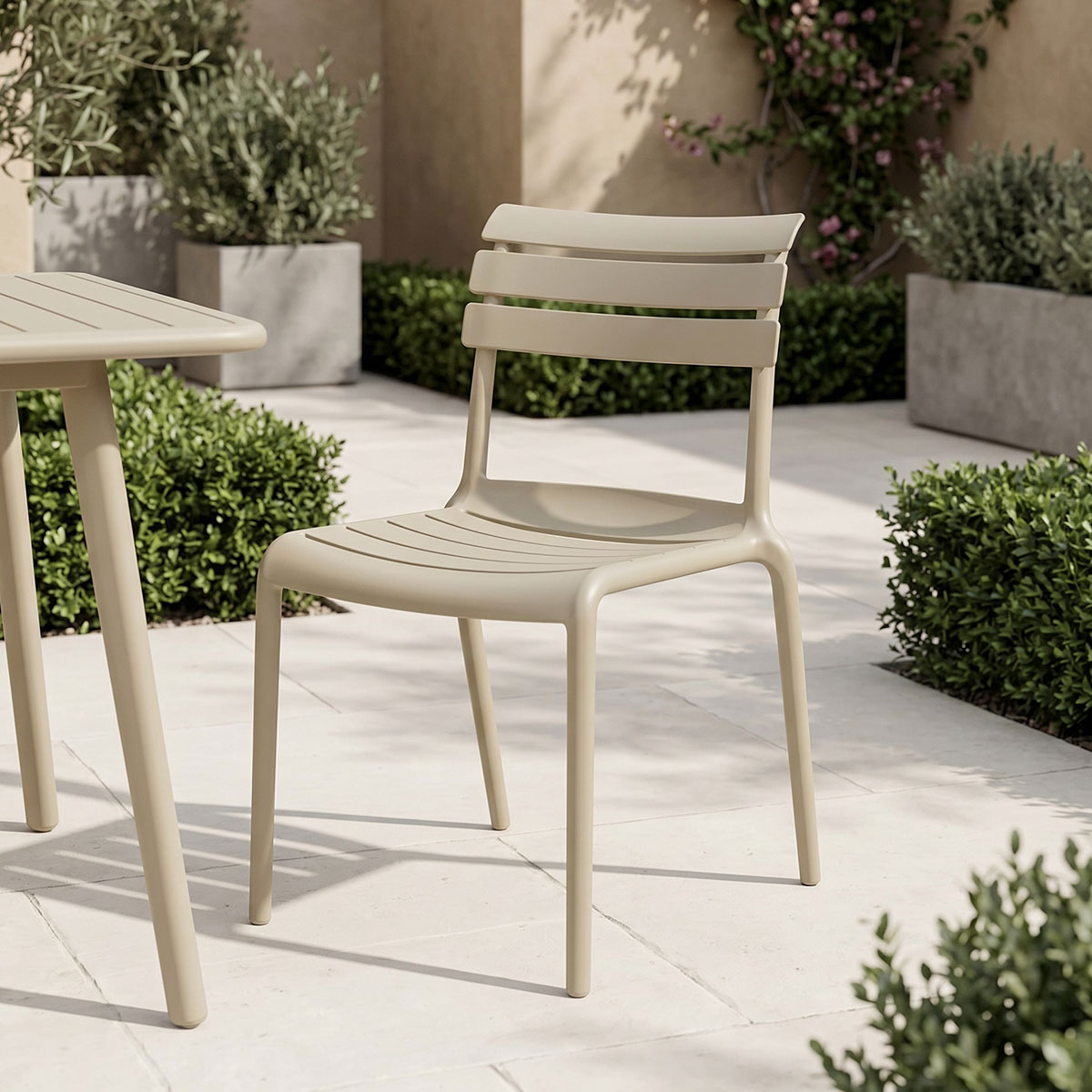 product_pako_326-000064 Καρέκλα Almea στοιβαζόμενη pp cappuccino 42.5x55.5x82εκ - Image 1